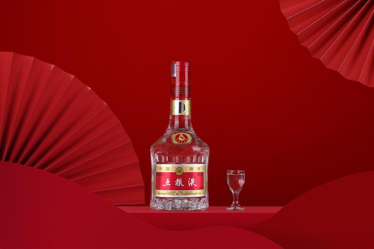 光影醇香 白酒静物摄影的美学与技法探索